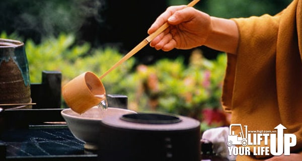 Nấu cháo 3 phần gạo, làm người 3 phần cái tôi