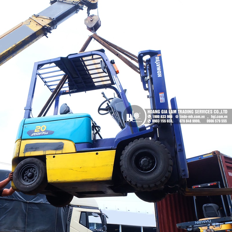 Hàng mới về 7.2020: Container xe nâng Nhật 1 tấn – 2.5 tấn