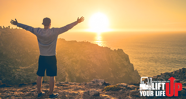 Nhân sinh ngắn ngủi lắm, cứ đơn giản mà sống…