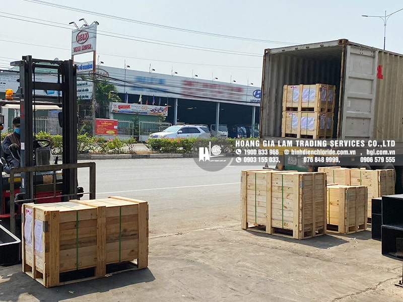 Hàng mới về 1.2021: Container bình điện xe nâng CEIL (CHLORIDE)