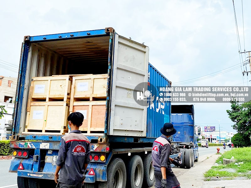 Hàng mới về 6.2021: Container bình điện xe nâng LIFTTOP (HITACHI)