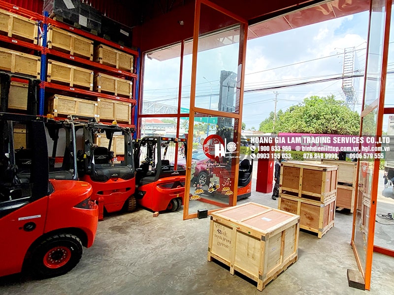 Hàng mới về 6.2021: Container bình điện xe nâng LIFTTOP (HITACHI)