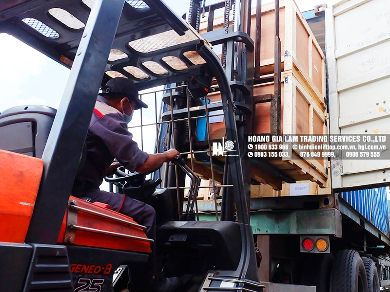 Hàng mới về 6.2021: Container bình điện xe nâng LIFTTOP (HITACHI) mới 100%