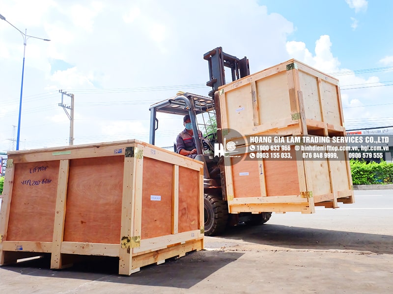 Hàng mới về 6.2021: Container bình điện xe nâng LIFTTOP (HITACHI) mới 100%