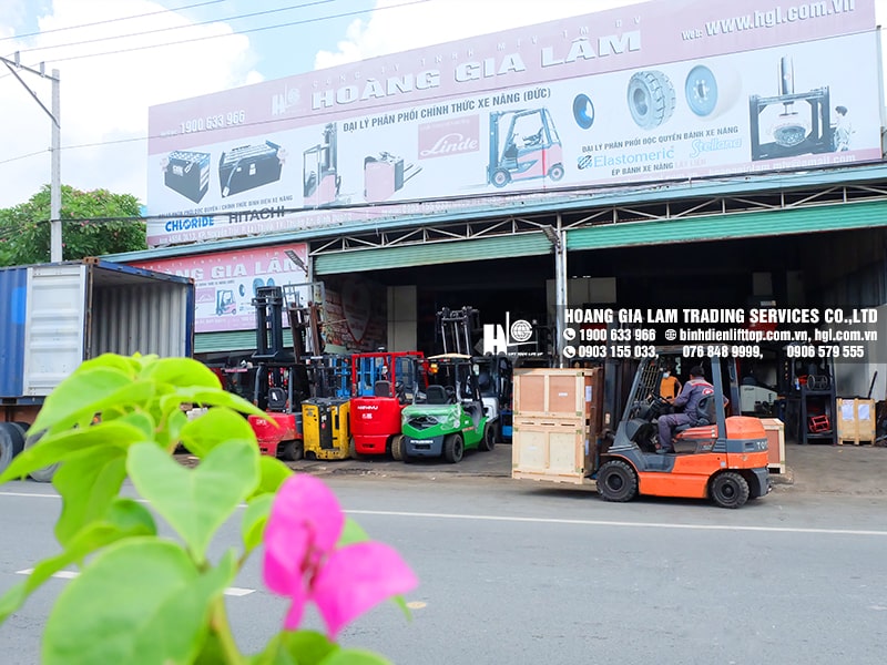 Hàng mới về 6.2021: Container bình điện xe nâng LIFTTOP (HITACHI) mới 100%