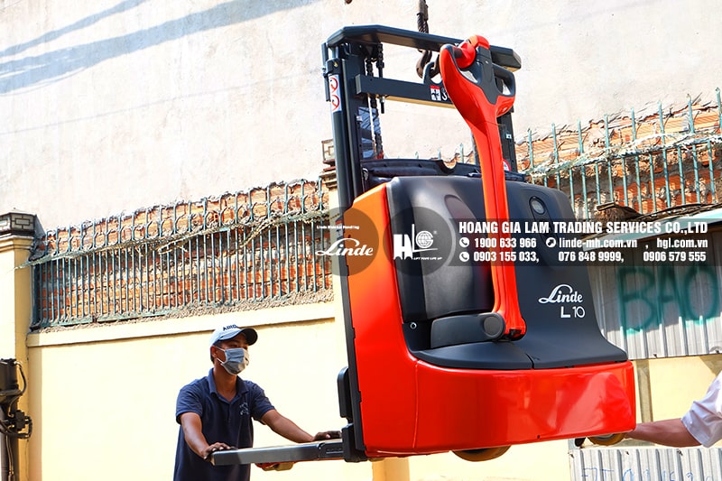 Hàng mới về 11.2021: Container xe nâng Linde HT30D, E20PH, T30, MR15AP & L10 mới 100%