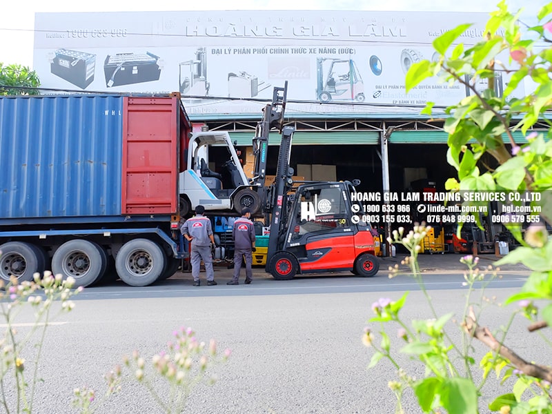 Hàng mới về 12.2021: Container xe nâng Nhật 1.3 tấn – 3 tấn