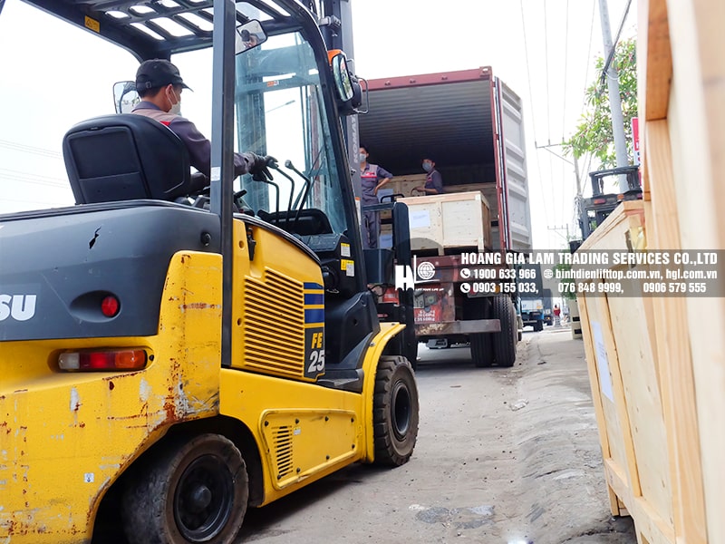 Hàng mới về 3.2022: Container bình điện xe nâng LIFTTOP (HITACHI)