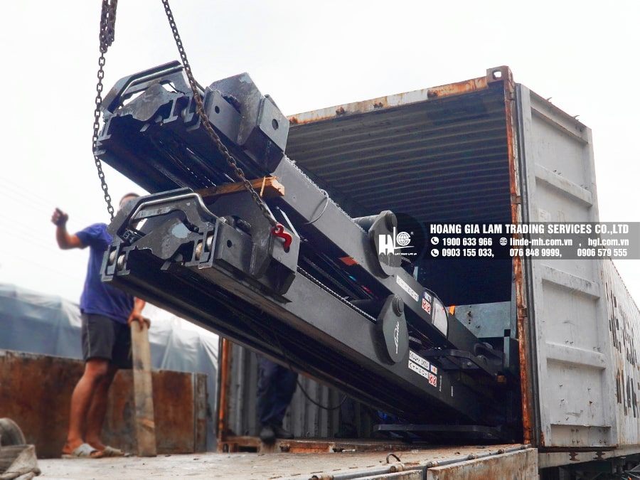 Xe nâng reach truck Linde 1.6 - 2 tấn | Hàng mới về 10.2023