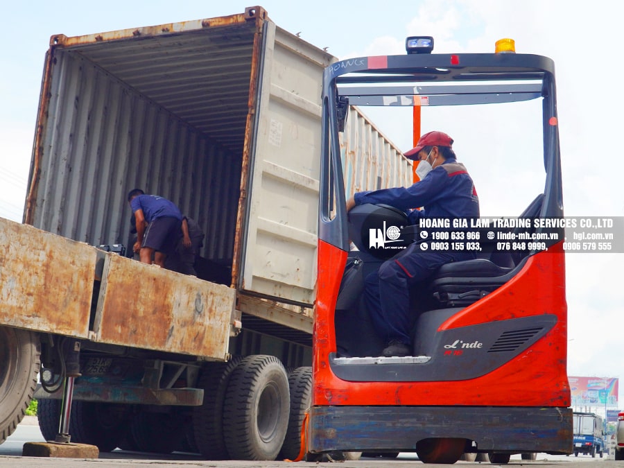 Xe nâng reach truck Linde 1.6 - 2 tấn | Hàng mới về 10.2023