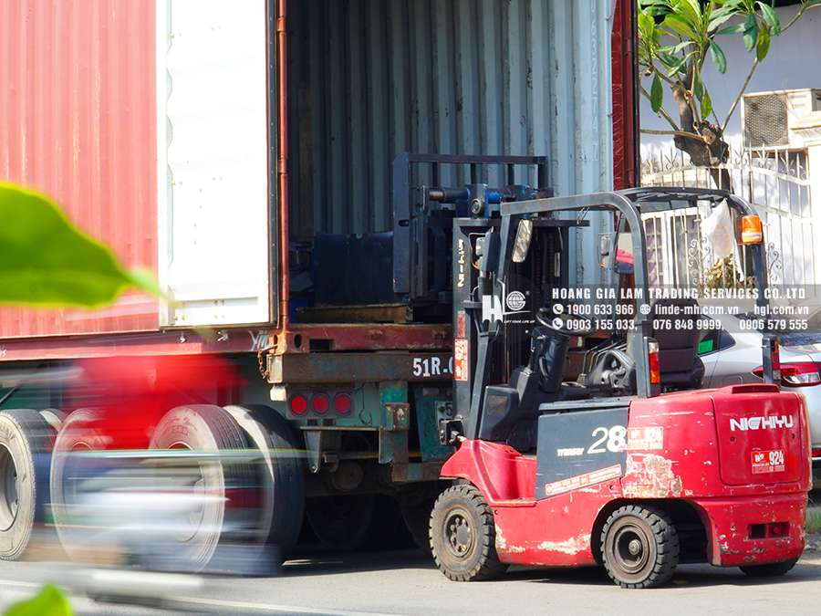 Xe nâng điện forklift, reach truck 1.5 – 2.5 tấn, xuất xứ Nhật Bản | Hàng mới về