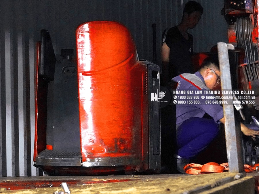 Xe nâng tay điện Linde T20SP, T24SP, T30, xe nâng điện ngồi lái Linde E45