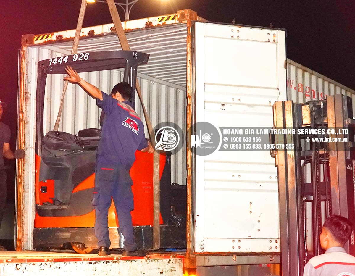 Used Linde Reach Truck 1.4 – 2.0 Tons | Newly Arrived (310)