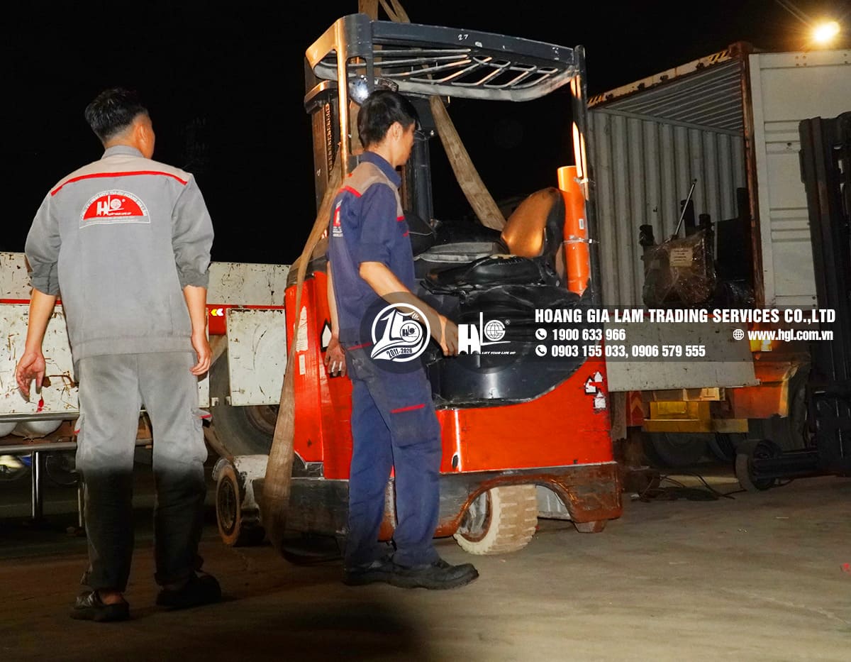 Used Linde Reach Truck 1.4 – 2.0 Tons | Newly Arrived (310)